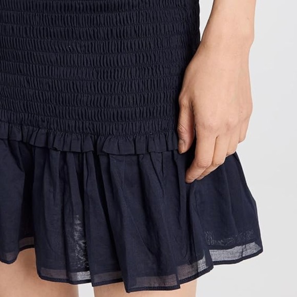 Veronica Beard Aberdeen Cotton
Smocked Mini Dress Navy Blue Size
M - Picture 7 of 12
